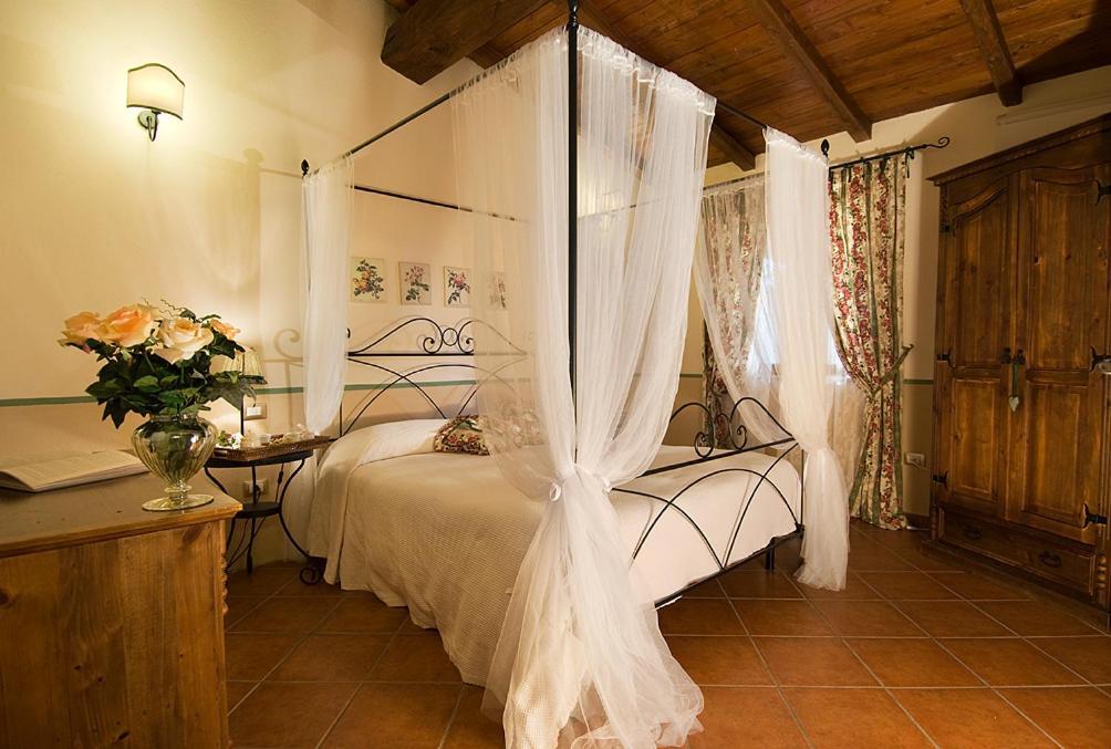 Agriturismo Poggio Di Maremma Pescia Romana Kültér fotó