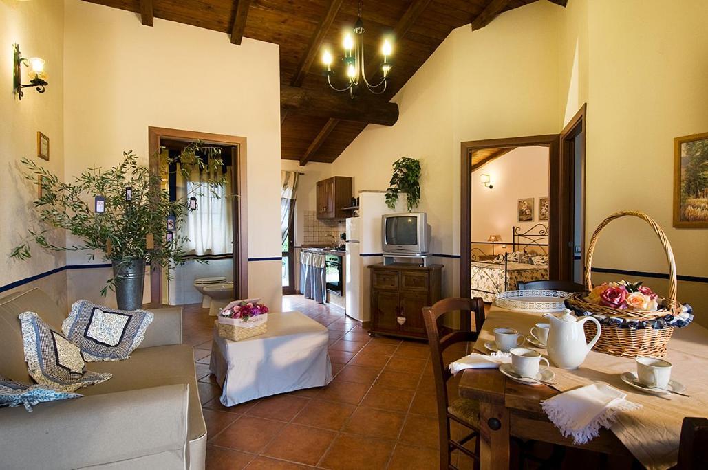 Agriturismo Poggio Di Maremma Pescia Romana Kültér fotó